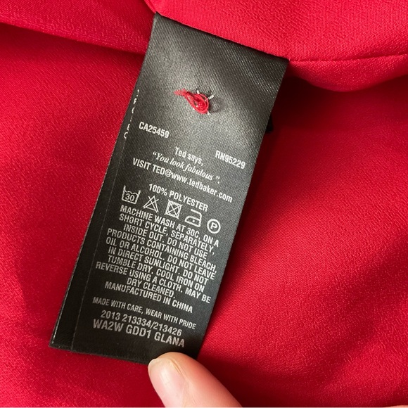 TED BAKER Women’s Red Cap Sleeve Circle Applique Hem Glana Dress Size 4 US 10 - Picture 12 of 13